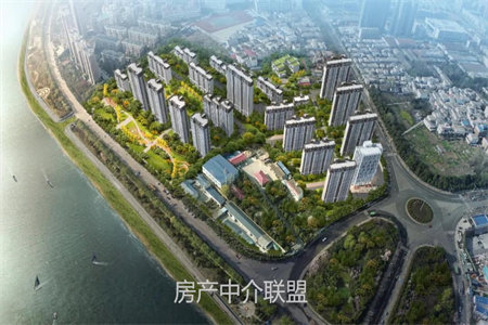 城北富盈嘉园一楼92平两室精装带储藏室58万可按揭